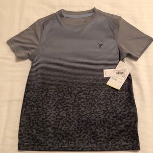 NWT Old Navy Short-Sleeved Go-Dry Shirt